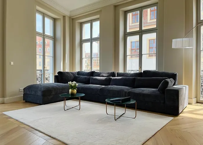 Luxury Home / 3-Raum-Suite An Der Frauenkirche / 4